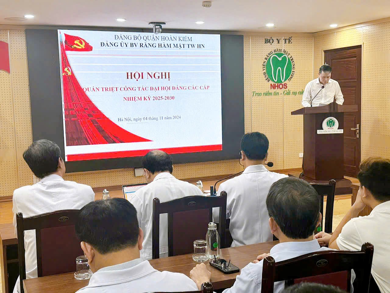 Đồng chí Lê Ngọc Tuyến, Thường vụ Đảng ủy giới thiệu chương trình làm việc